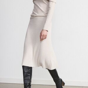 NWT Frank & Oak // The Ribbed Midi Skirt in Natural Beige